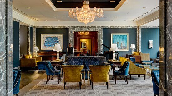 The Lobby Lounge
