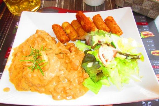Bistro D'Art Scene