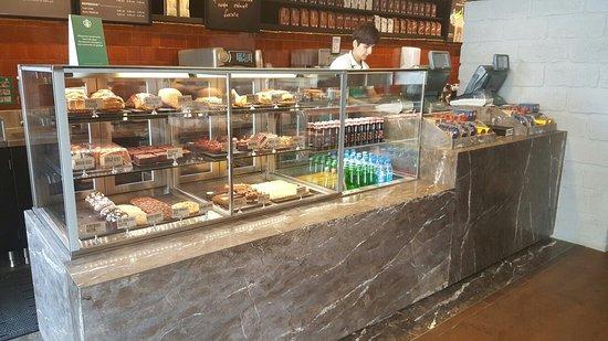 Starbucks 28 mall
