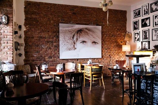 Cafe Perdu