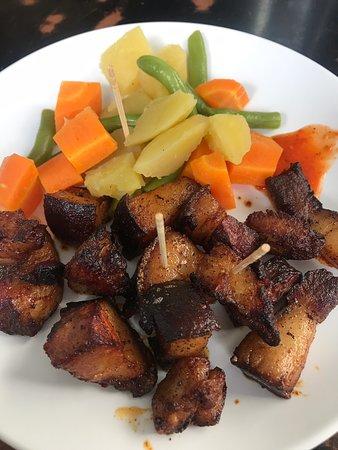 Noyoz Eatery