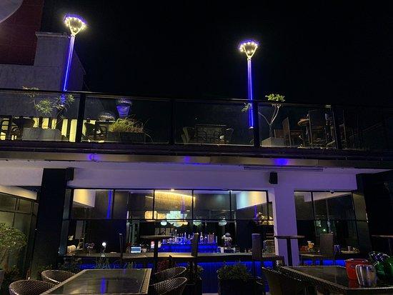 Neo Sky Bar