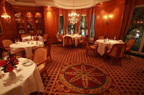 Restaurant Baur