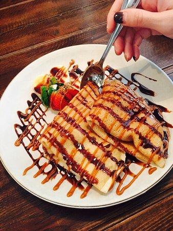 Xofa Cafe & Bistro