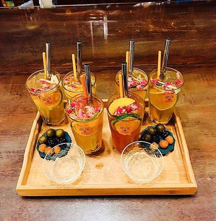 Lemon& Lemongrass Tea House