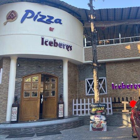 Cafe Icebergs