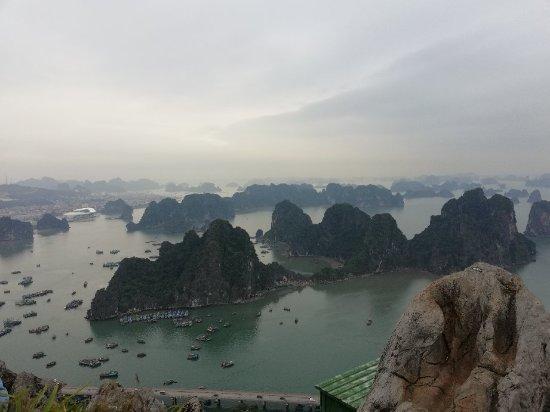 Bai Tho Mountain