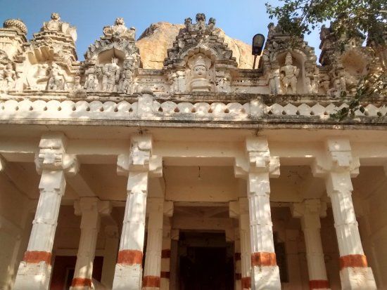 Hidimbeshwar Temple