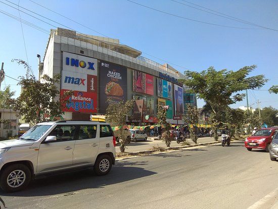 Brookfield Mall