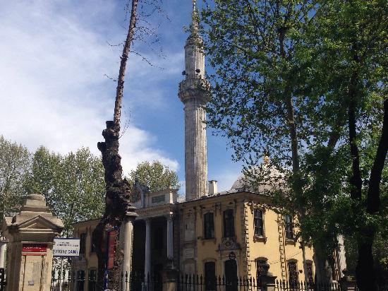 Tesvikiye Mosque