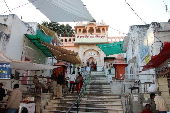 Atmeshwar Temple