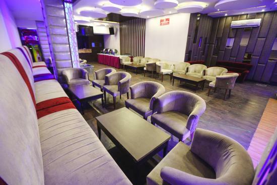 Space Lounge & Bar
